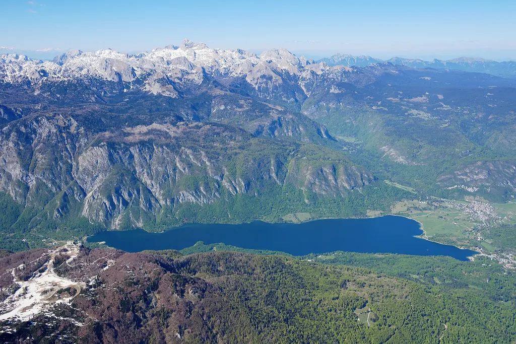 Jezioro Bohinj i wodospad Savica