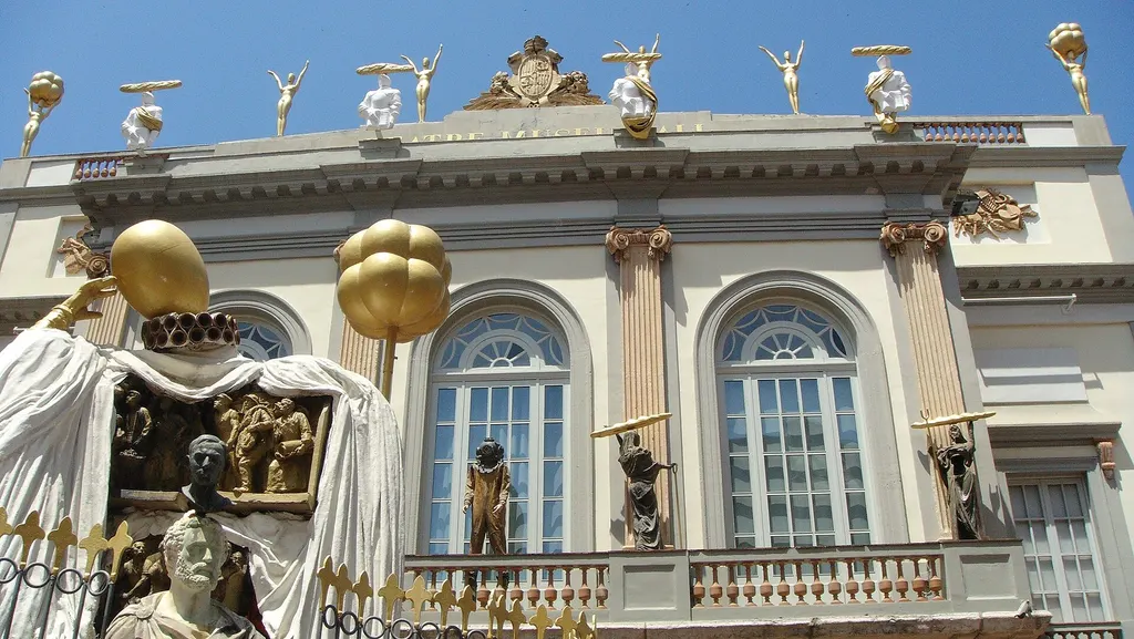 Teatr-Muzeum Dalego, Figueres