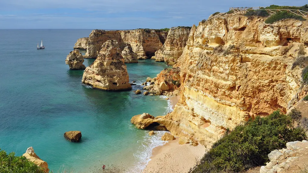 Praia da Marinha