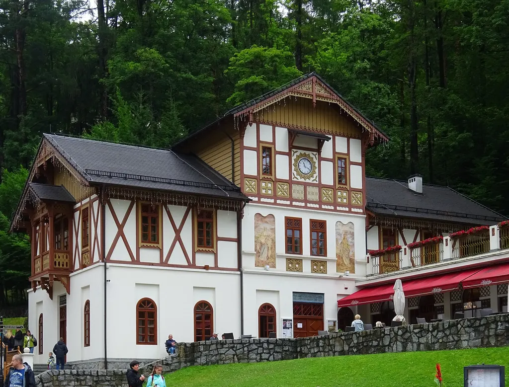 Szczawnica: Dom nad Zdrojami i Palenica