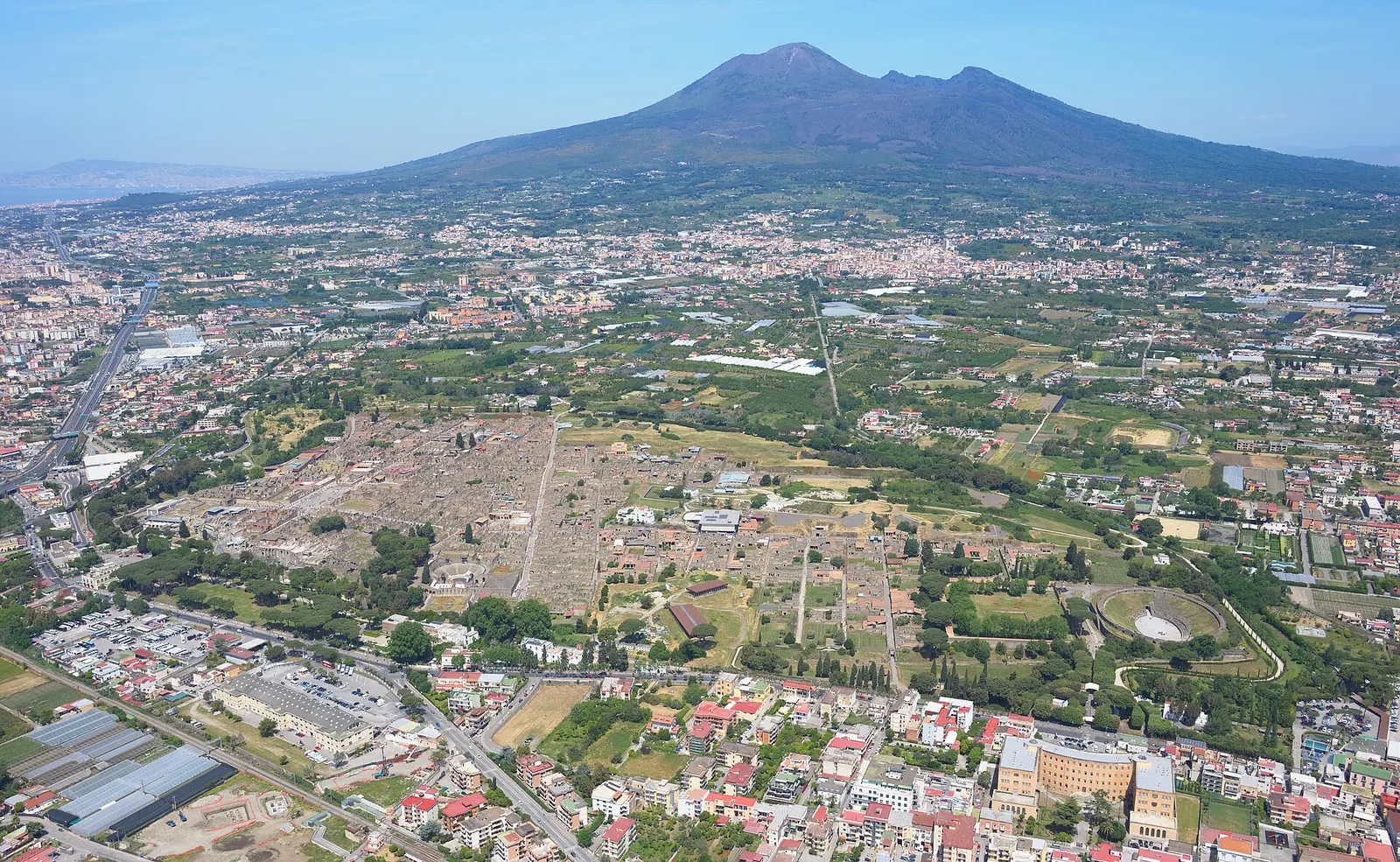 Pompeje i Herkulanum, Neapol