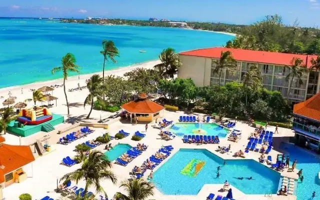 Breezes Resort & Spa Bahamas, Nassau (New Providence)