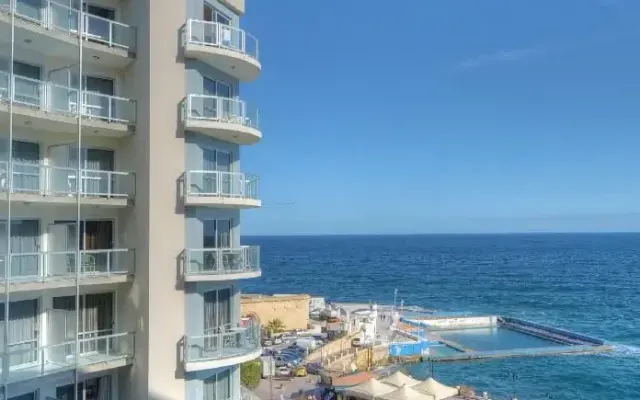 Preluna Hotel, Sliema (Wyspa Malta)