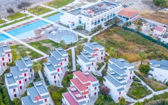 Kamari Plus Hotel, Lardos (Rodos)