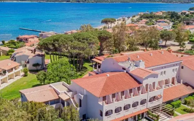 Blu Hotel Laconia Village, Cannigione (Sardynia)