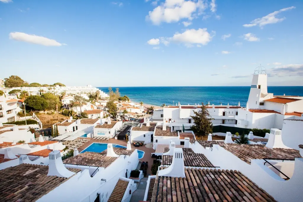 3HB Golden Beach, Praia Da Oura (Algarve)