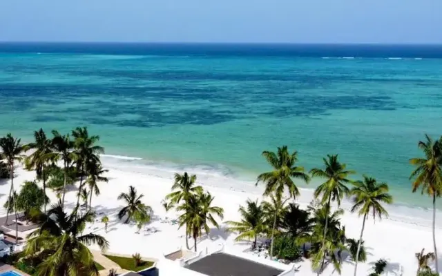 LUX Marijani Zanzibar, Pwani Mchangani (Zanzibar)