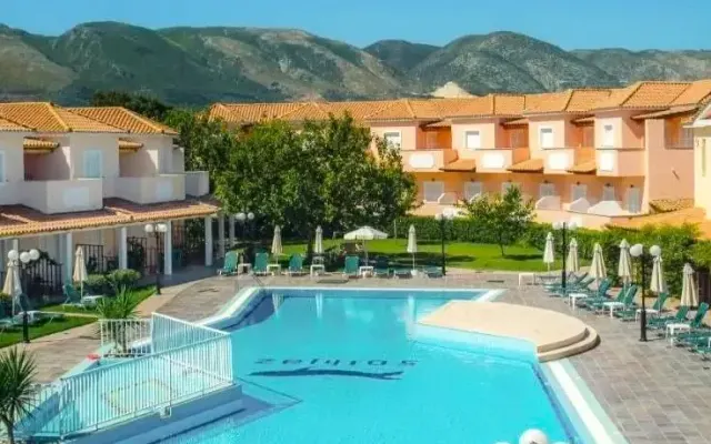 Ecoresort Zefyros Hotel, Aghios Kyrikos
