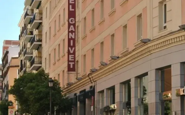 Hotel Porcel Ganivet, Madryt (Madryt)