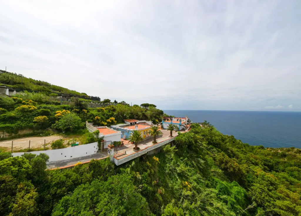 Resort Punto Azzurro, Forio (Kampania)