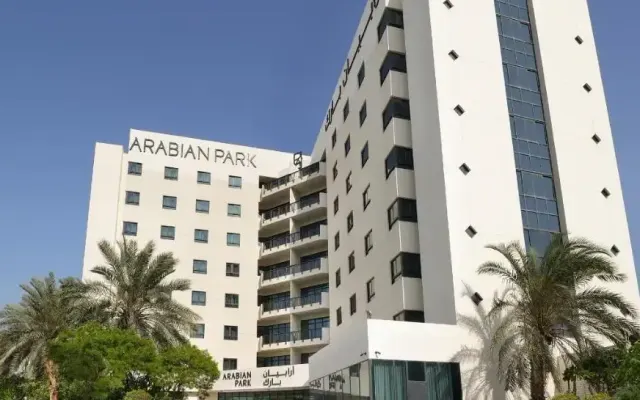 Arabian Park Dubai, an Edge by Rotana, Dubaj (Dubaj)