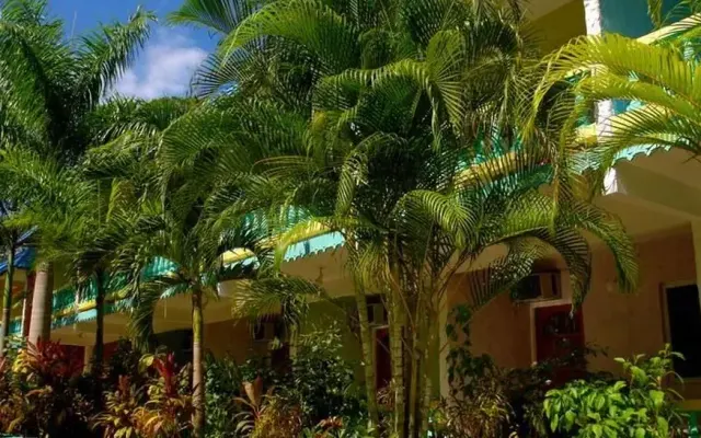 Legends Beach Resort, Negril (Negril)