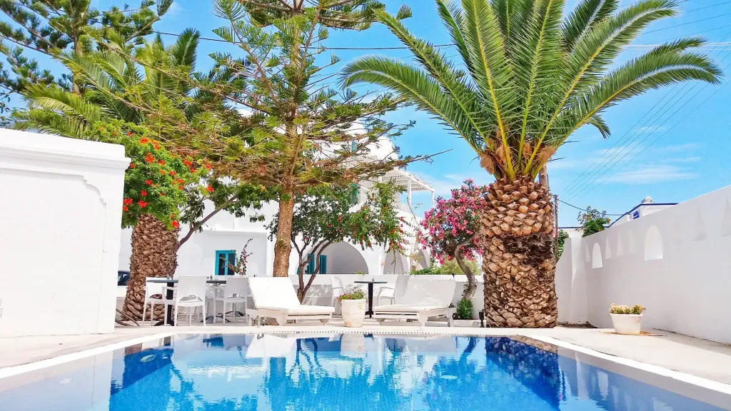 Kymata Hotel, Kamari