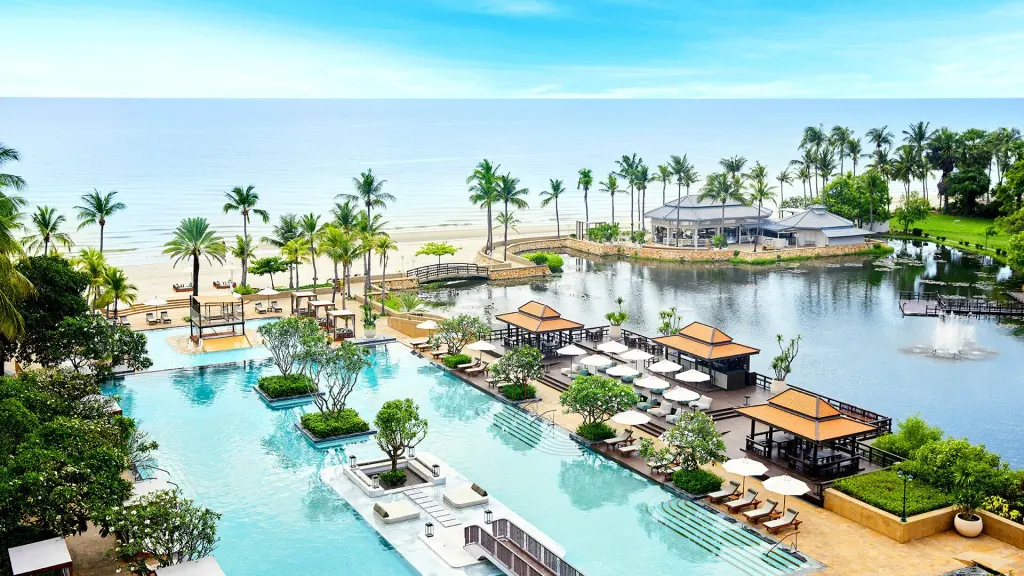 Dusit Thani Hua Hin, Cha am (Hua Hin - Cha Am)
