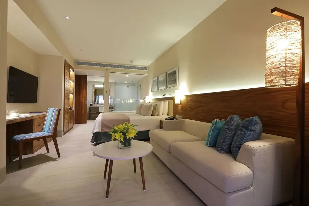 Emporio Cancun, Cancun