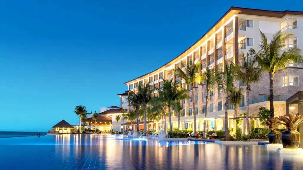 Dusit Thani Mactan Cebu Resort, Lapu-Lapu (Visayas)