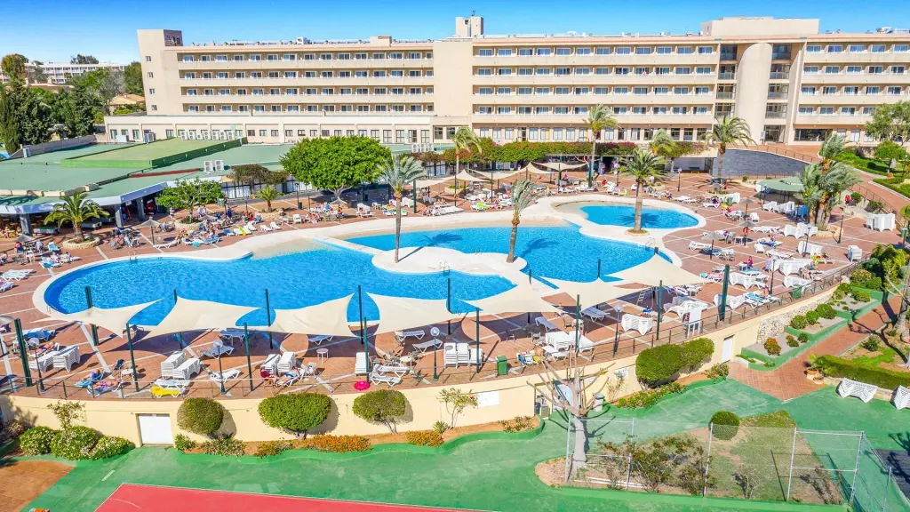 Club Cala Romani, Calas de Mallorca (Majorka)