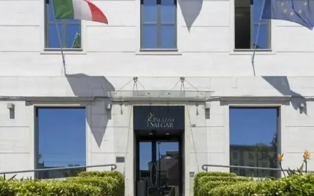 Palazzo Salgar, Neapol (Neapol)