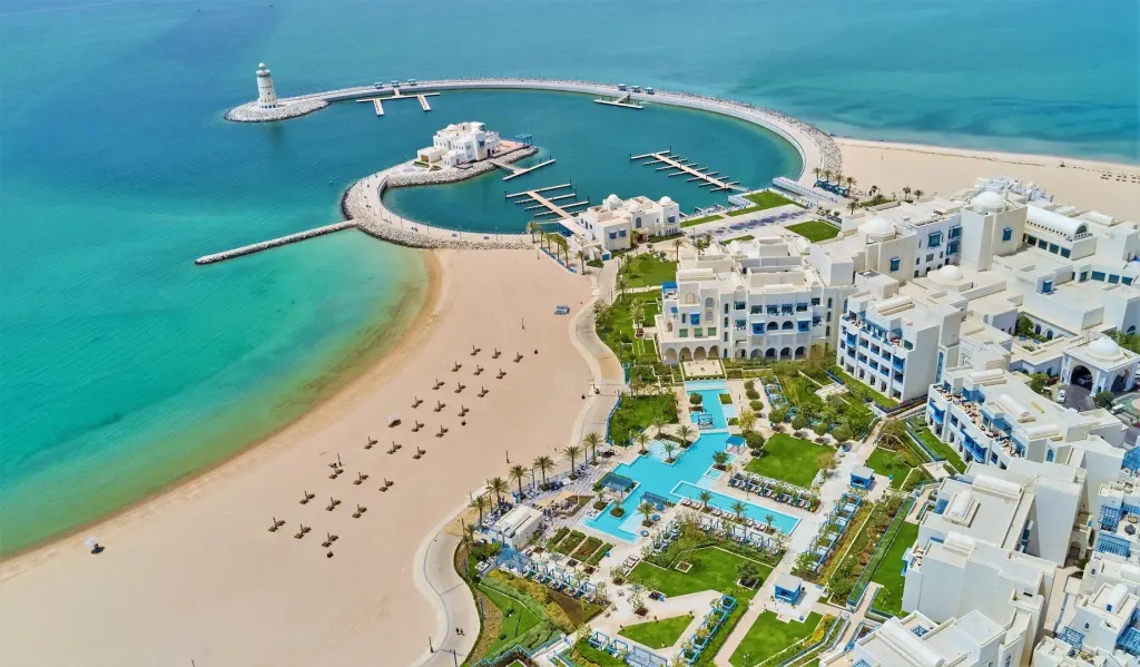 Hilton Salwa Beach Resort & Villas, Doha (Doha)