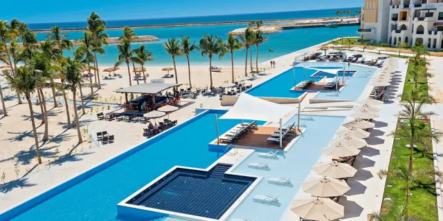 Fanar & Residences, Salalah