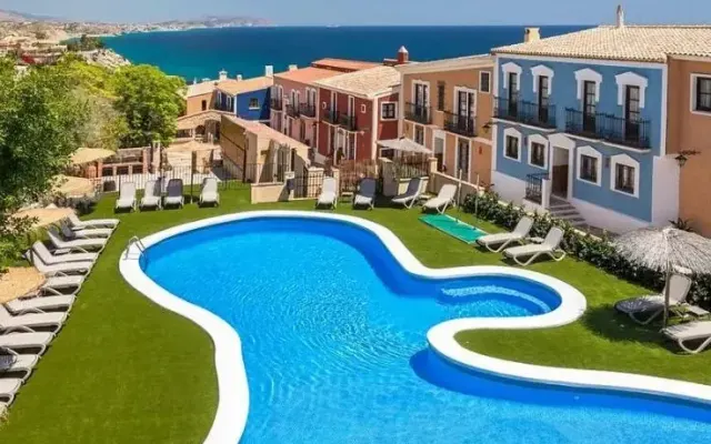 Occidental Pueblo Acantilado, El Campello (Costa Blanca)