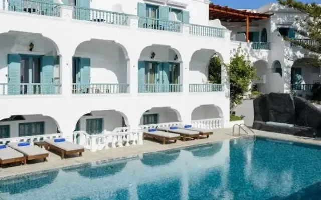 Armonia Hotel, Kamari (Santorini)