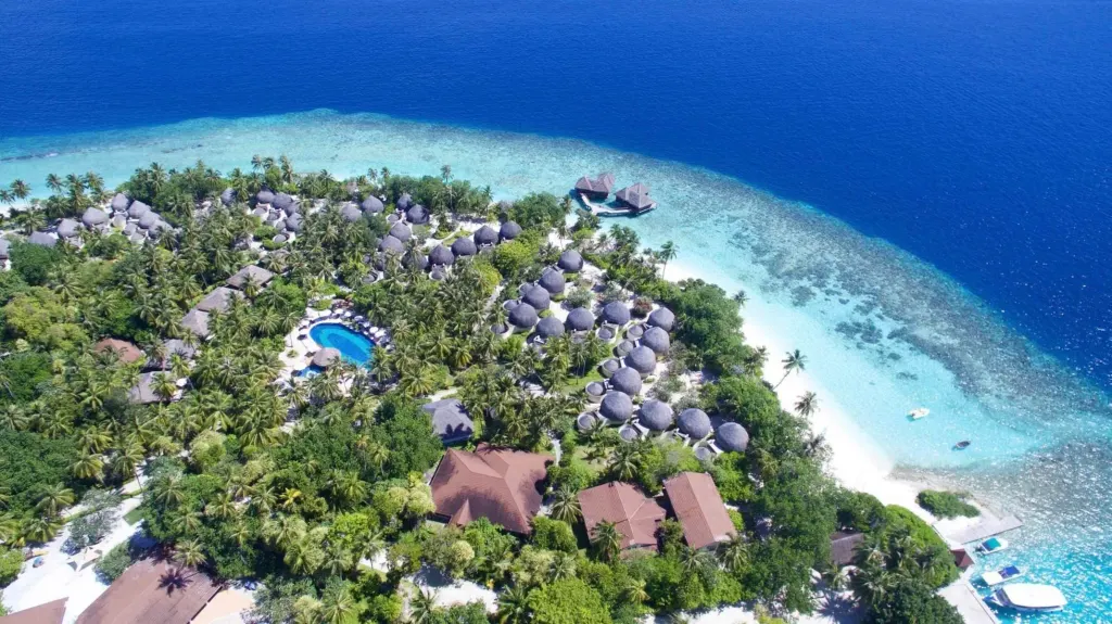 Bandos Maldives, Bandos Island (Male Atol)