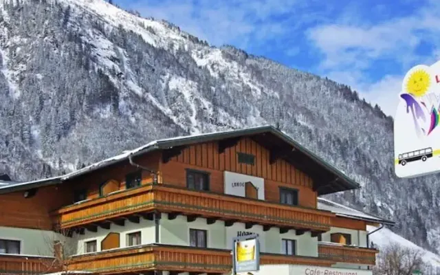 Hotel Wasserfall, Fusch an der Großglocknerstraße (Kraj Salzburski)