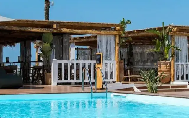 Cumeja Beach Club & Hotel, Baia Domizia (Kampania)