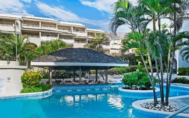 Bougainvillea Barbados, Oistins (Barbados)
