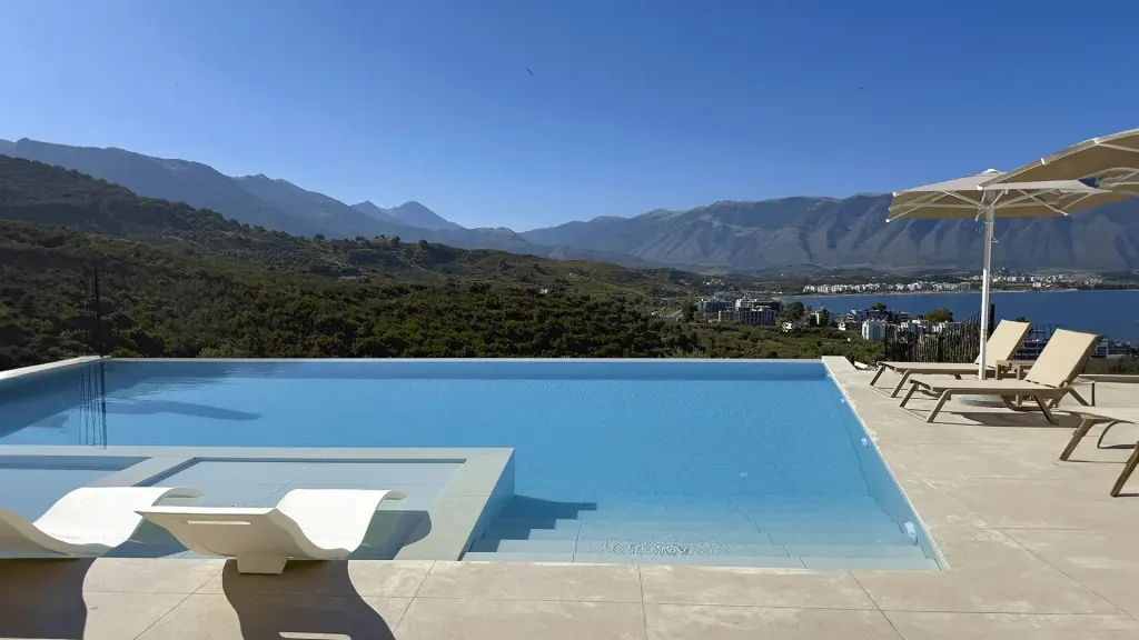 Cayo Exclusive, Vlora (Riwiera Albańska)