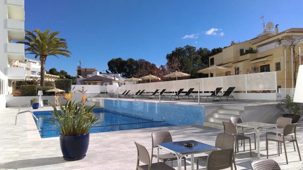 Novo Mar Aparthotel, Paguera (Majorka)