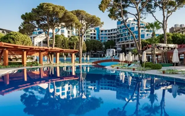 Paloma Sencia, Belek (Belek)