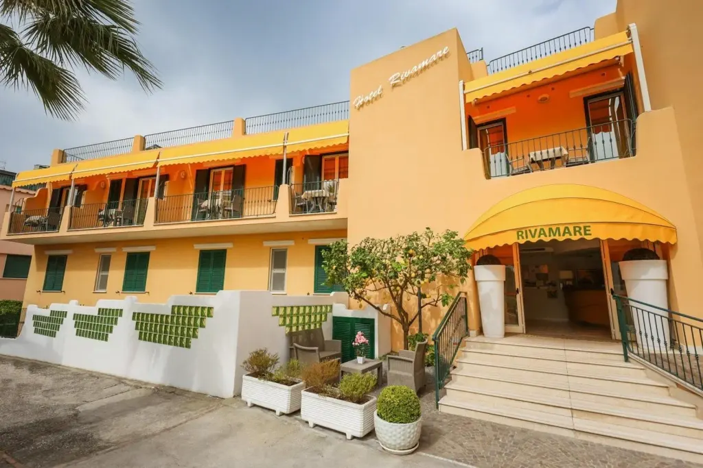 Hotel Rivamare, Ischia (Kampania)