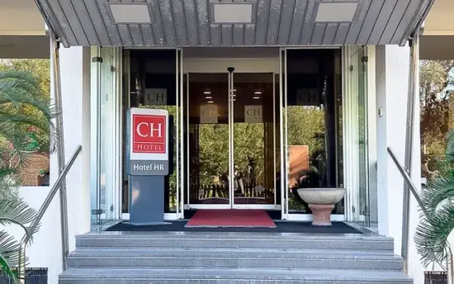 Hotel HR, Modugno (Apulia)