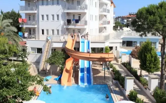 Cats Catty Garden Hotel, Side (Side)