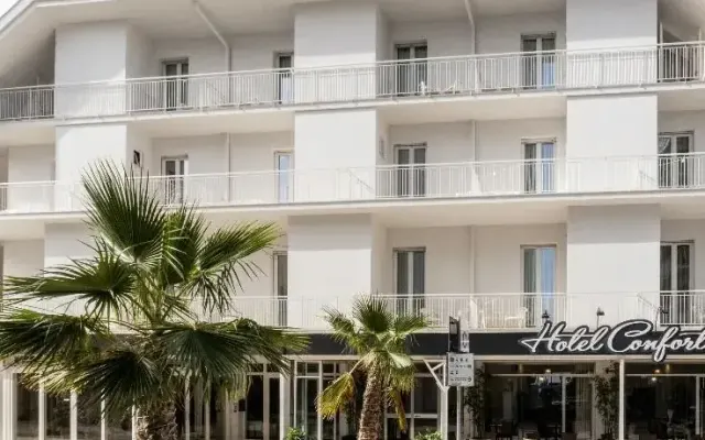 Hotel Confort, Cattolica (Riwiera Adriatycka)