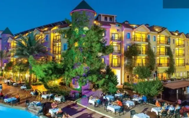 Dosi Hotel, Side (Side)