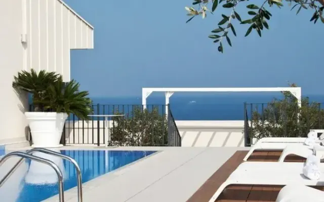 JR Hotels Bari Grande Albergo delle Nazioni, Bari (Apulia)