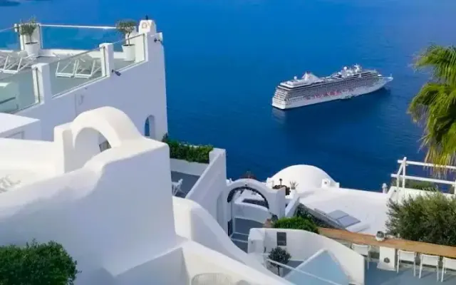 Cliff Side Suites, Firostefani (Santorini)