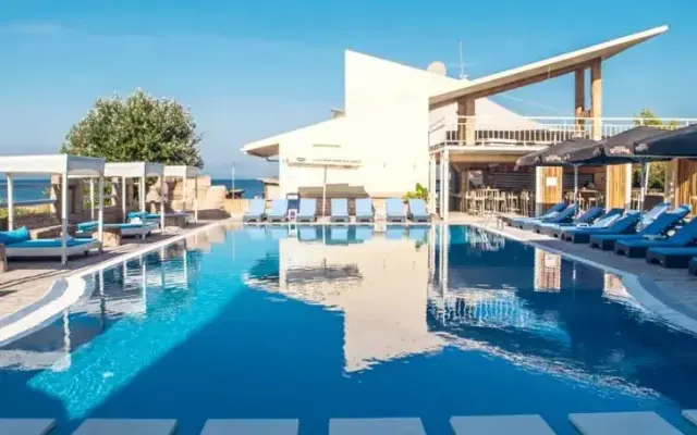 Island Beach Resort, Kavos