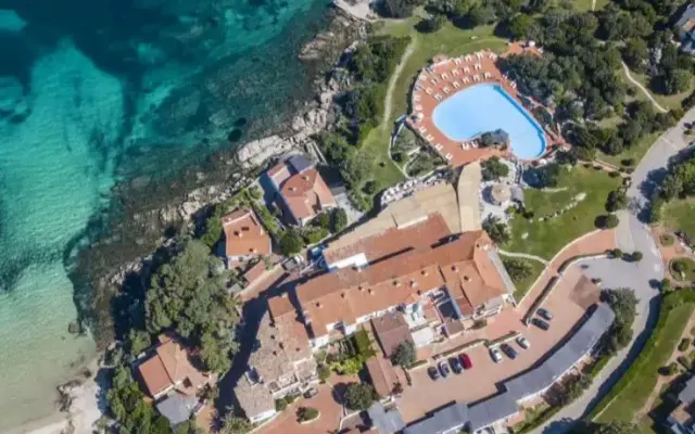 La Bisaccia Hotel, Baia Sardinia (Sardynia)