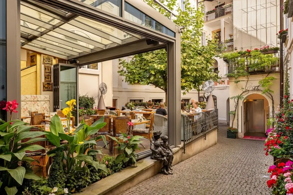 Iron Gate Hotel & Suites Prague by BHG, Praga (Praga)