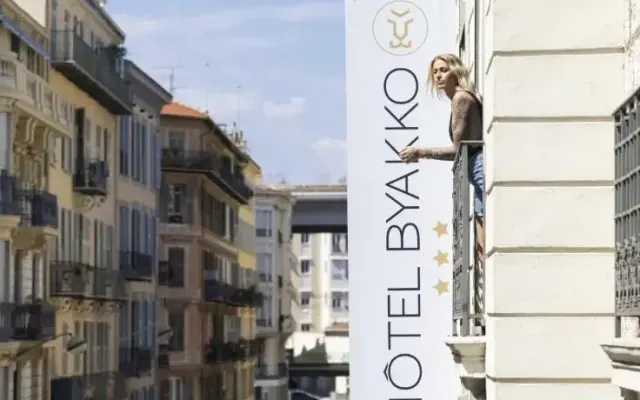 Hotel Byakko Nice, Nicea (Nicea)