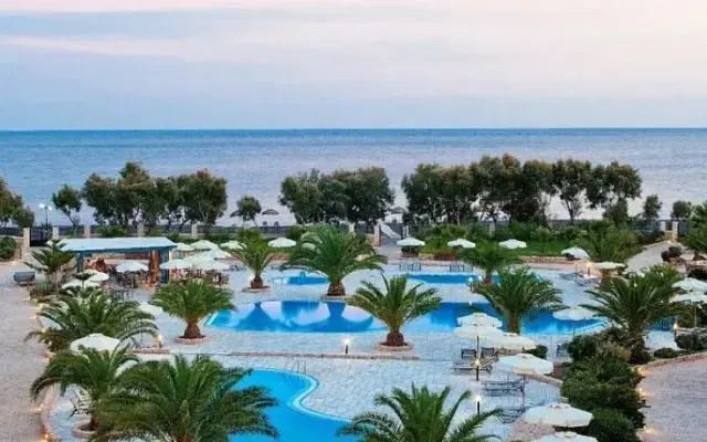 Santo Miramare Resort, Agios Georgios (Santorini)