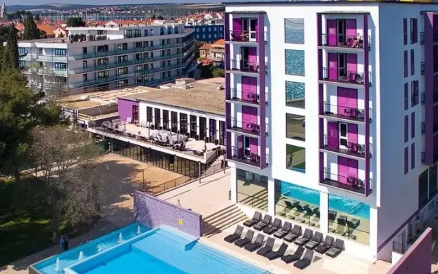 Hotel Adriatic, Biograd Na Moru (Dalmacja Północna)