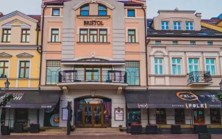 Bristol Tradition & Luxury, Rzeszów (Kotlina Sandomierska)