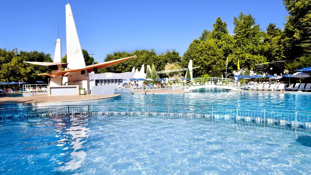 Ralitsa Aquaclub, Albena (Złote Piaski)