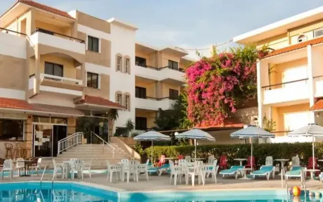 Kassandra Family ApartHotel, Ialysos (Rodos)