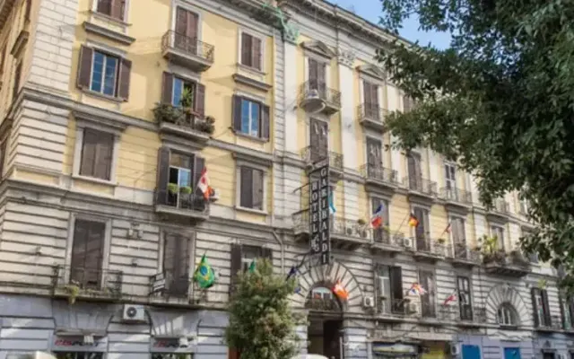 Garibaldi Hotel, Neapol (Neapol)